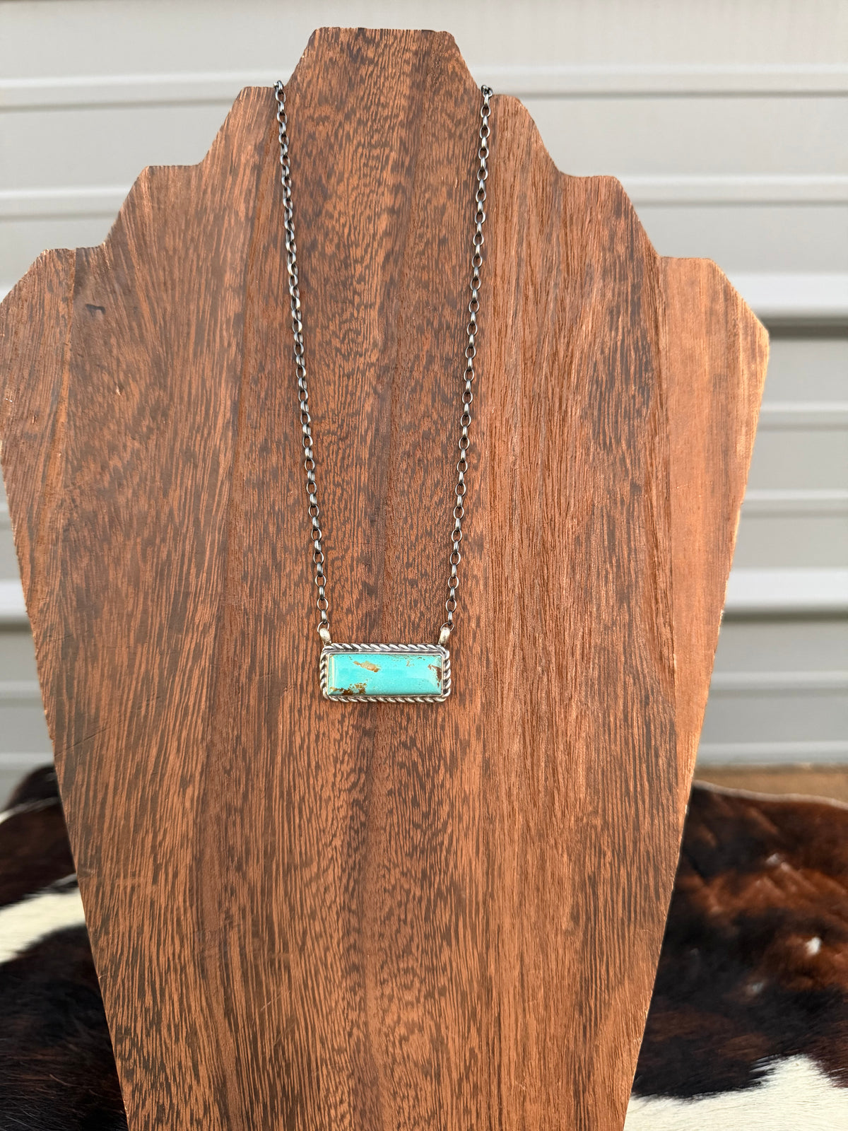 Kingman turq bar necklace
