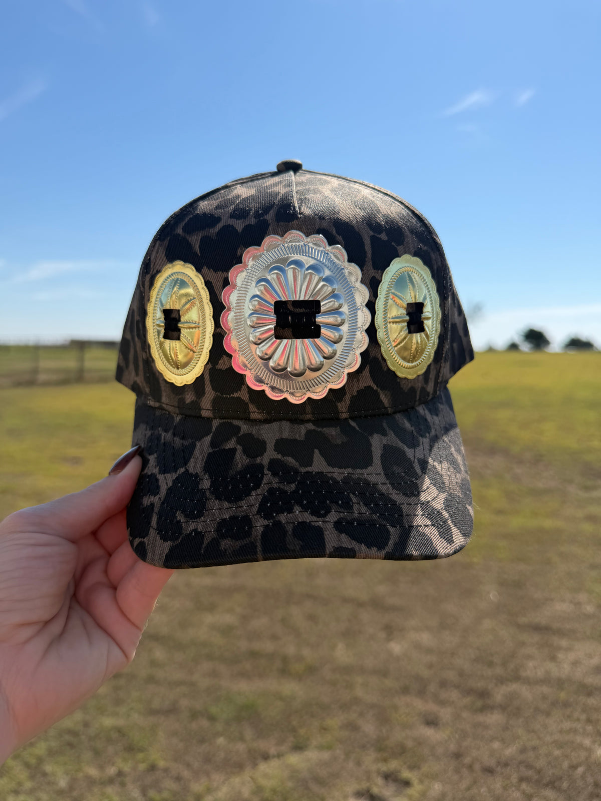 Cheetah silver & gold hat