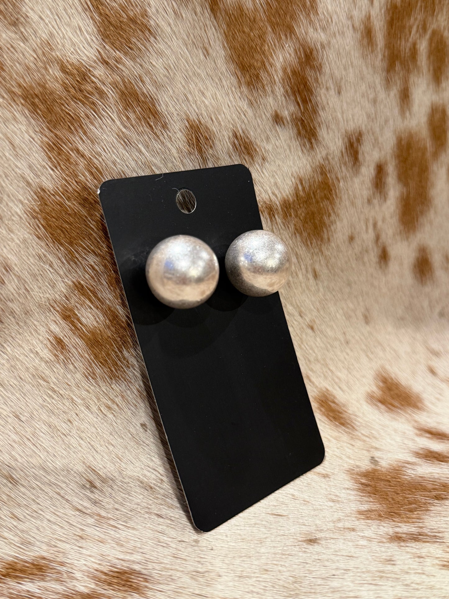 White Pearl studs