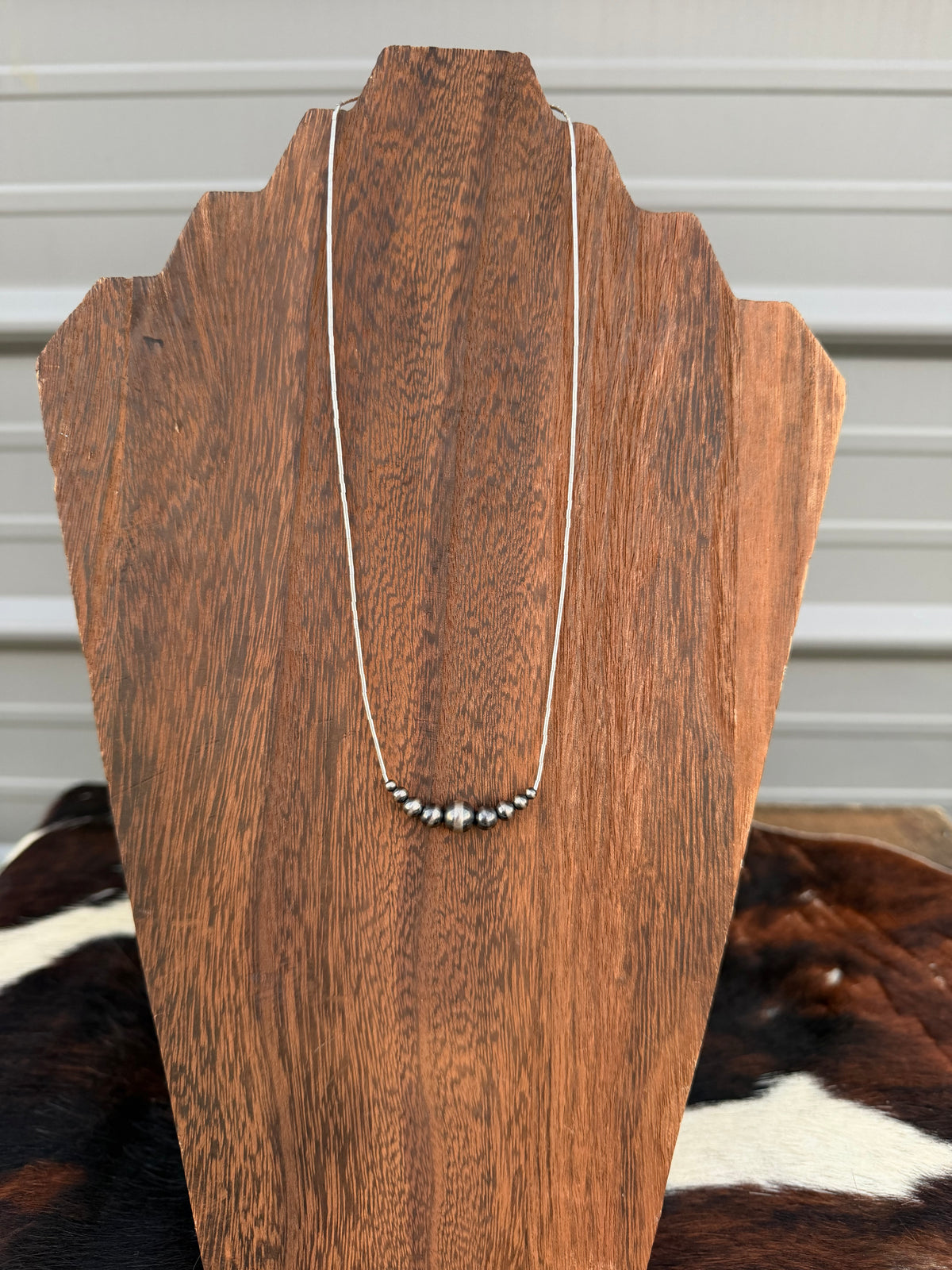 Graduated silver pearl necklace