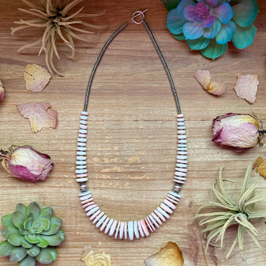 22” Pink conch graduated necklace