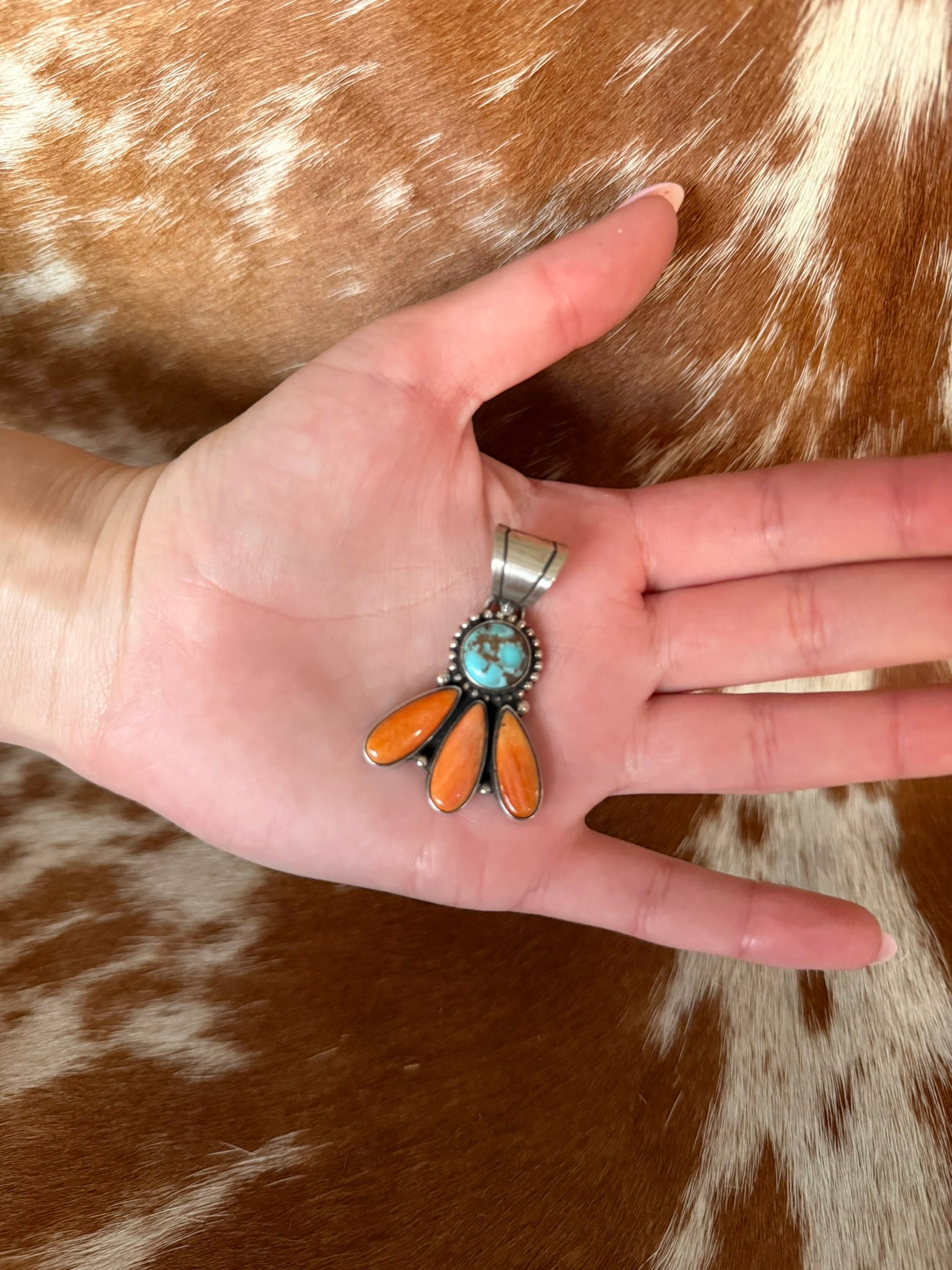 Spiny oyster & turquoise pendant